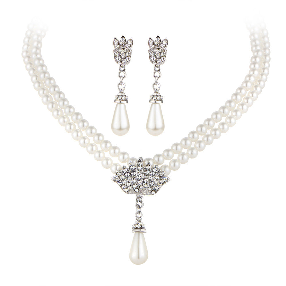 Pearl Crystal Necklace Set