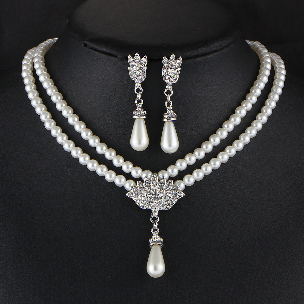 Pearl Crystal Necklace Set
