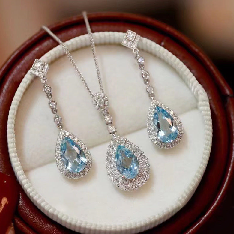 Elegant Blue Teardrop Jewelry
