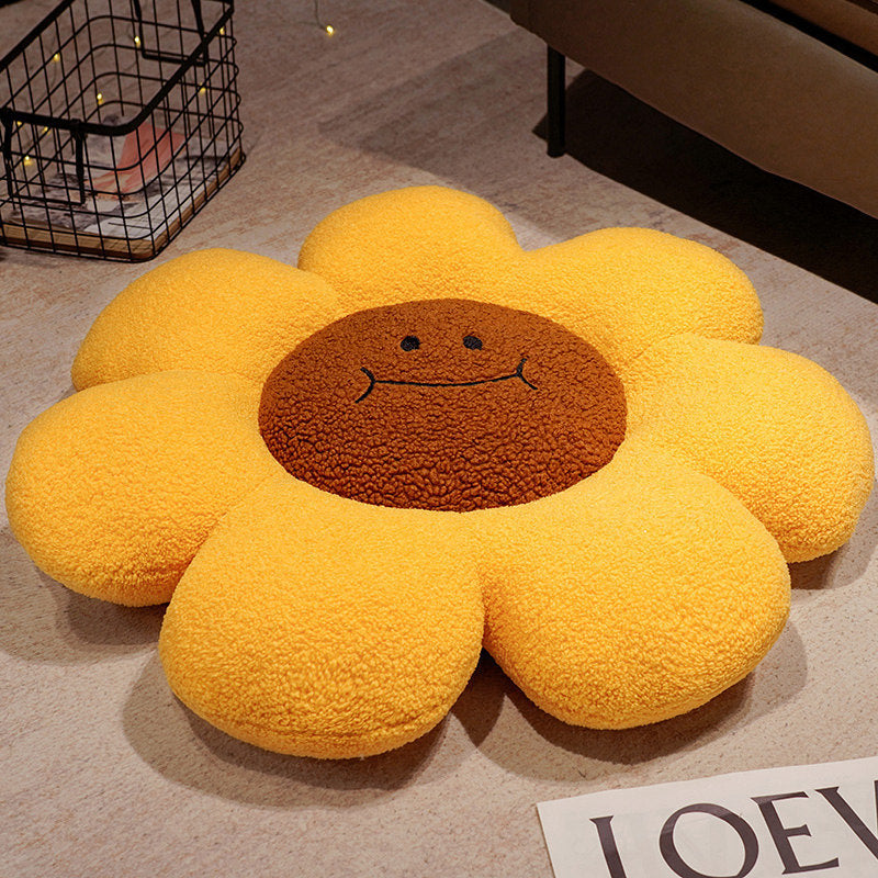 Smiley Flower Throw Pillow